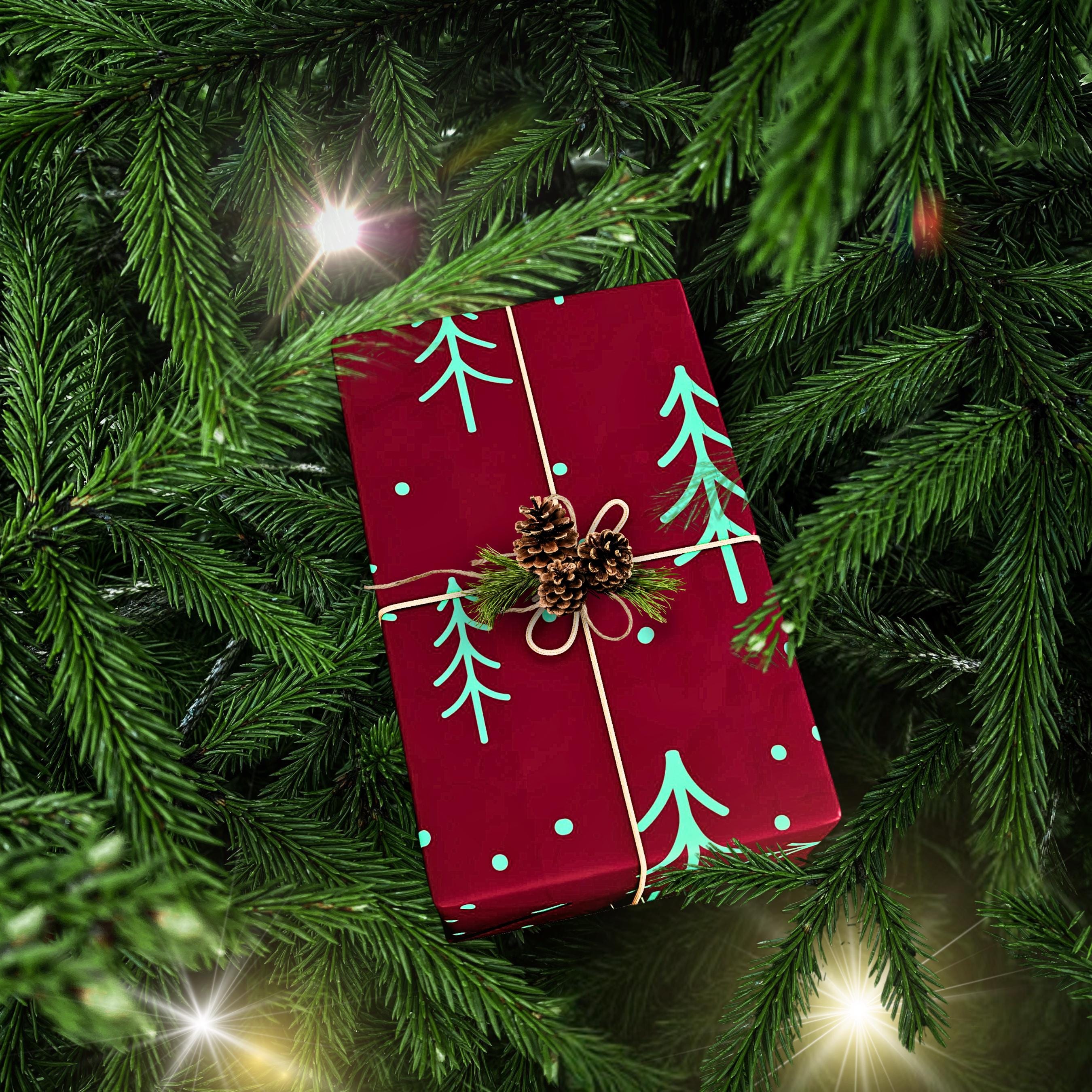 Elegant Christmas Tree Wrapping Paper in Deep Berry Hue – Add a Touch of Sophistication to Your Holiday Gift-giving