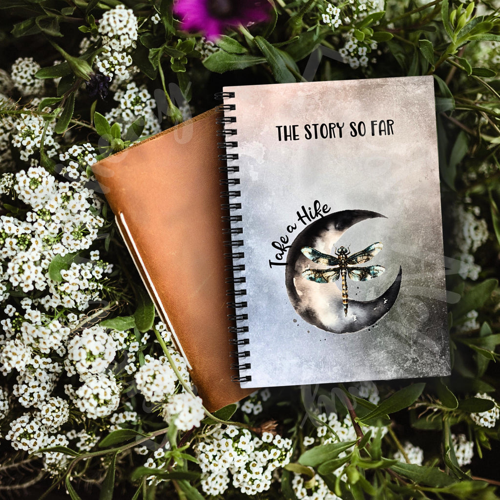Moon and Dragonfly Journal: Mystical Writing Companion, 118 Ruled Pages