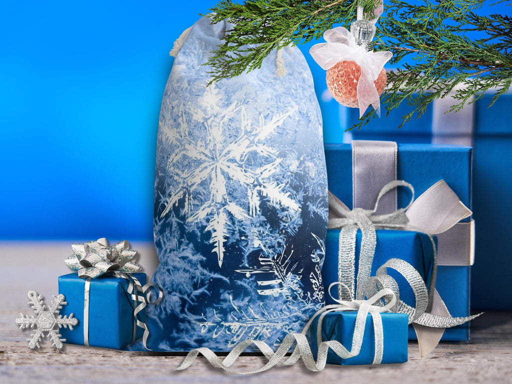 Frosted Snowflake Laundry Sack, Winter Storage Bag, Holiday Gift, Decorative Sack, Home Organization, Cozy Winter Vibes